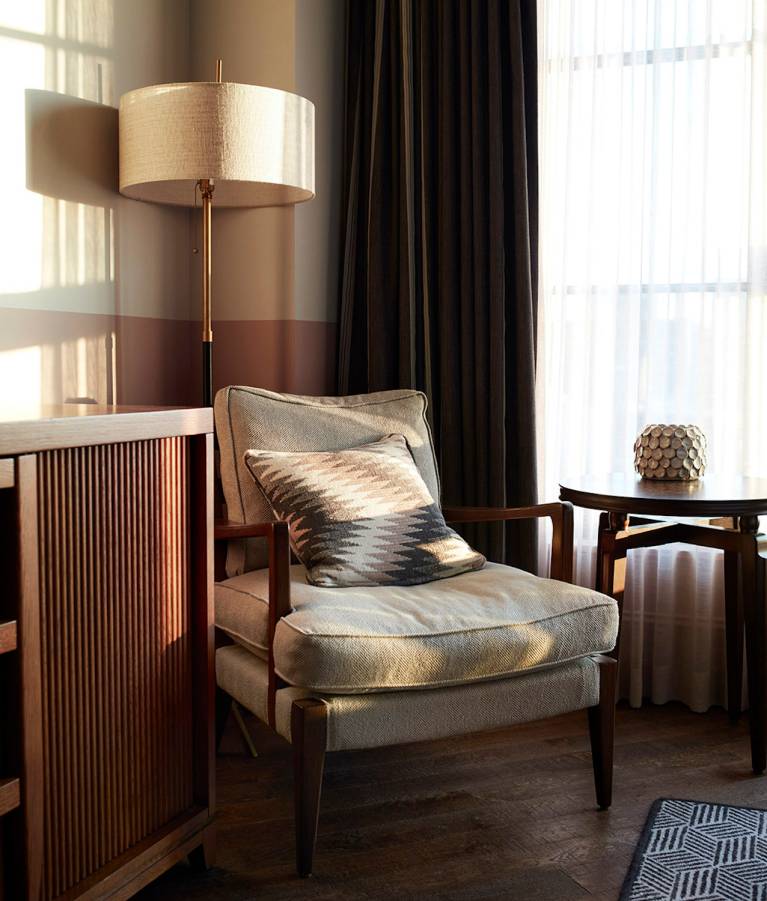 Book Chicago Hotel Rooms | The Hoxton, Chicago