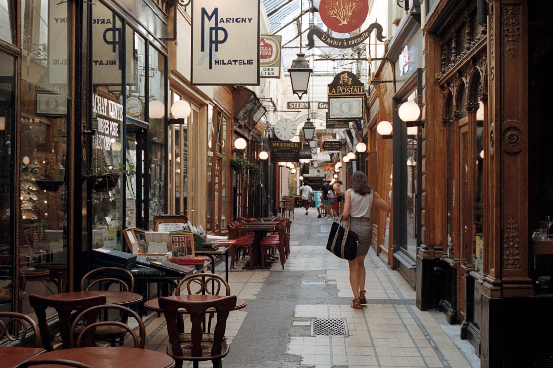 Passage des Panoramas for shopping in Paris