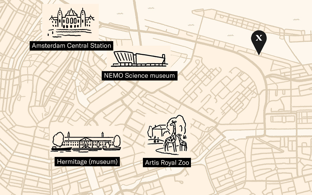 Line map of Lloyd Amsterdam showing location of hotel in relation to local attractions